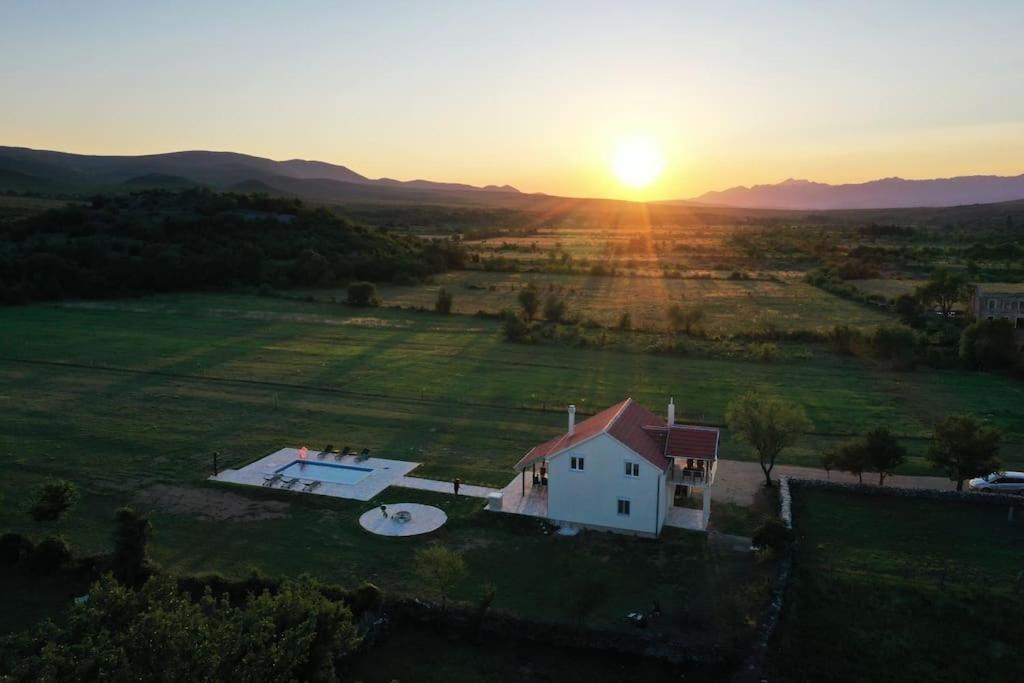 Holiday House Aurora Borealis Ervenik Zewnętrze zdjęcie
